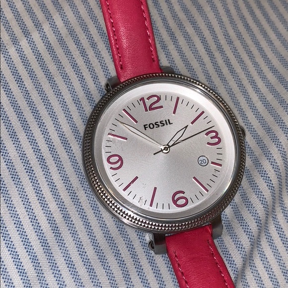 Fossil Watch - Picture 2 of 3